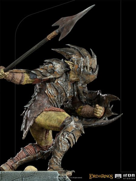 Lord of the Rings - Armored Orc 1/10 Art Scale Limited Edition Heykel