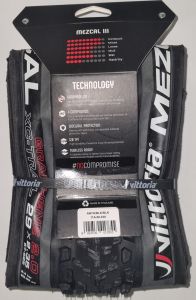 Vittoria Mezcal III 29x2.35 TLR G2.0 Katlanır Dış Lastik Ant/Blk/Blk