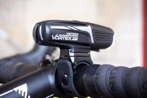 Moon Meteor-X Auto Pro 600 Lümen Ön Far USB Şarjlı