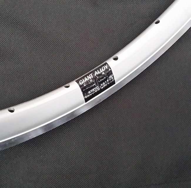 Jant 20x1.3/8 Alüminyum Giant