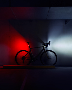 Knog Blinder V Şarjlı Stop 100 Lümen