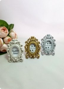 Vesikalık Oymalı Polyester Oval Çerçeve ( dayama ayaklı )