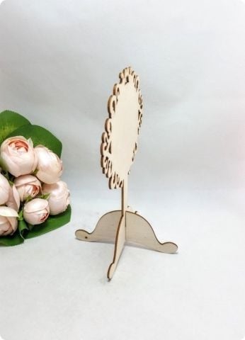 Desenli Ahşap Ayaklı Masa Üstü İsimlik (Söz,Nişan,Nikah Masası)