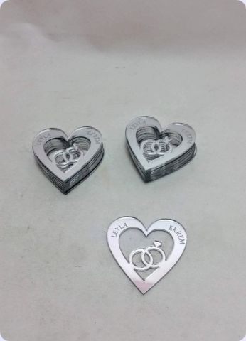 İçi alyanslı kalp pleksi ayna (4,5 cm)
