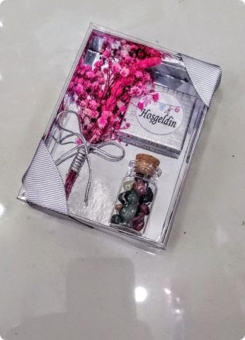20 li Süslü Kutuda Çiçekli Şişeli Söz,Nişan,Nikah Şekeri