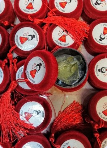 floklu kına kızı baskılı içi kınalı kutu
