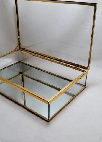 30x20 cm Aynalı Metal kenarlı çikolata Kutusu