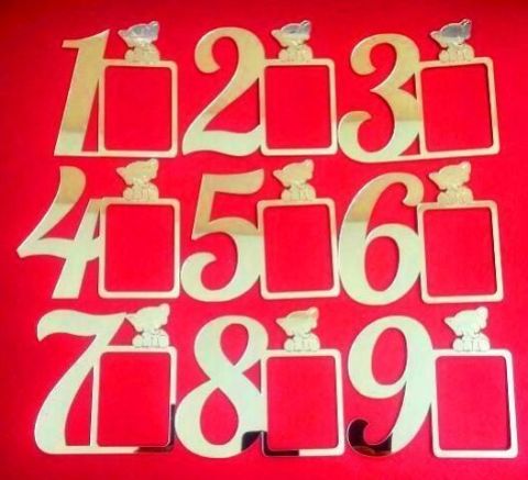 Pleksi Rakamlı resim çerçevesi (9x8,5 Cm)