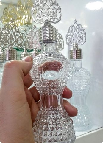 12 Li Metalize Güneş Tepelikli İnce Bel Cam Kolonya Şişesi