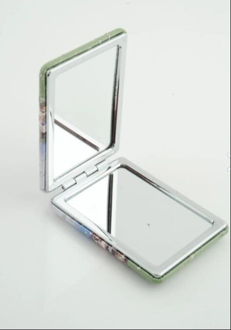 12'li Büyüteçli Dikdörtgen Cep Aynası