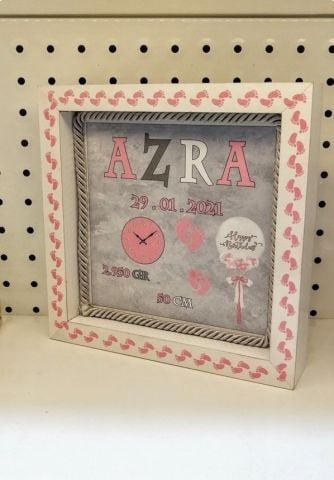 Kare Kişiye Özel Ahşap Çerçeve Süs (20*20)
