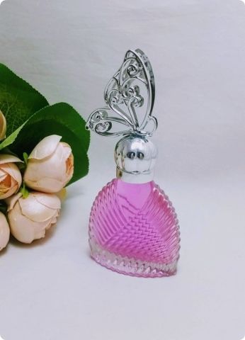 12 li 3 boyutlu pvc kelebek Tepelikli Diva Yassı Cam Kolonya Şişesi 50 cc