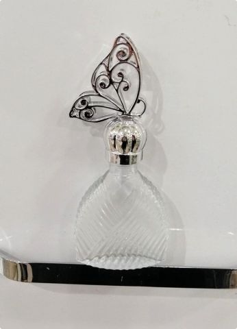12 li 3 boyutlu pvc kelebek Tepelikli Diva Yassı Cam Kolonya Şişesi 50 cc