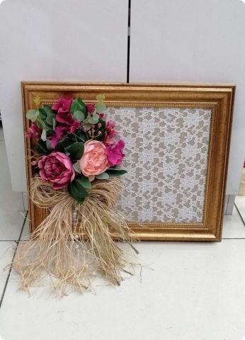 Süslü Dantelli Ahşap Çerçeve Kapı süsü / sepet / yastık