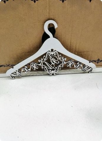 Baş Harfli Gelin Damat Dantelli ahşap askı (35*19)