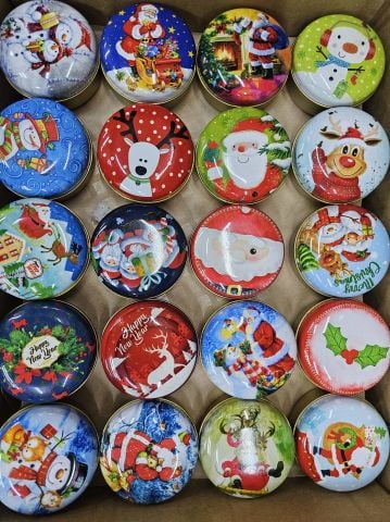 20 Li Yılbaşı Desenli Bombeli Metal Teneke Kutulu Kokulu Mum