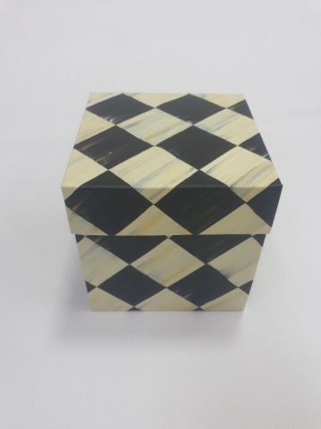 10x10x10 cm Damalı Komple Karton Kutu