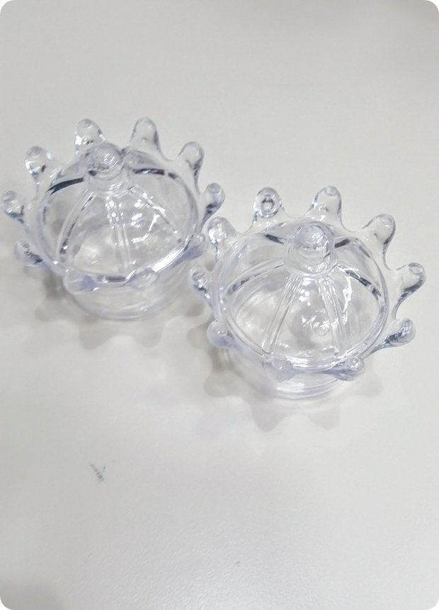 12 li Plastik Taç Şeffaf Kutu