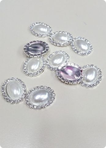 Oval Etrafı Taşlı Büyük inci