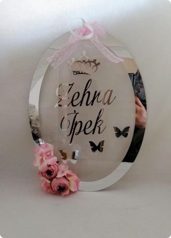 Küçük püsküllü oval şeffaf pleksi kapı süsü