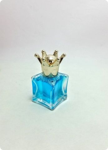 100 Adet Taç Kapaklı Kare Mini Cam Şişe