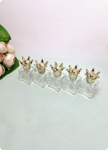 100 Adet Taç Kapaklı Kare Mini Cam Şişe