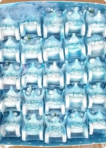50 li Süslü Polyester Taç Araba Bebek Şekeri