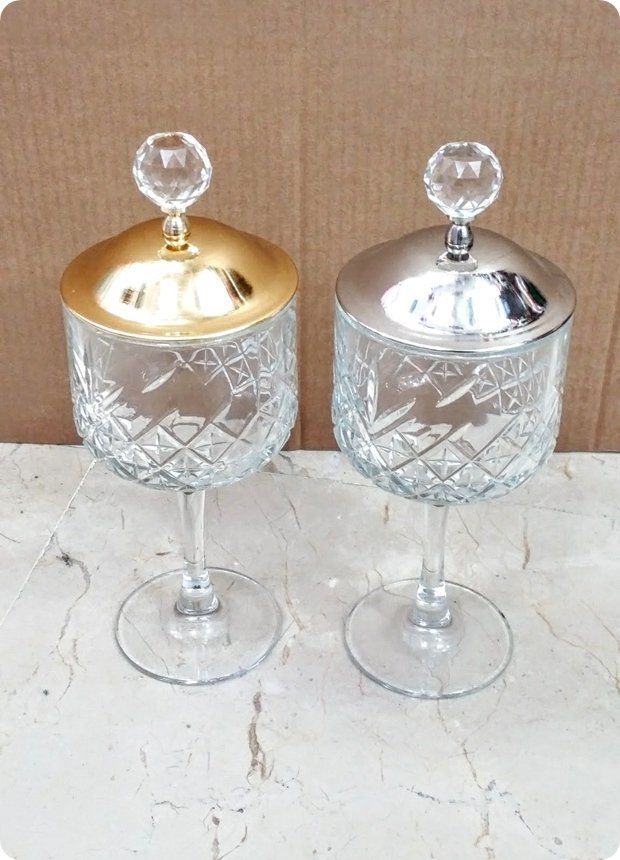 20 Cm Kristal İşlemeli Ayaklı, Metal+Kristal Tepelikli Bardak Cam Şekerlik
