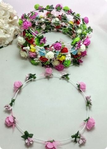 12 Li Tomurcuklu Çember Çiçekli Taç (Karışık Renk)
