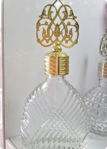 12 li Metal Güneş Tepelikli Diva Yassı Cam Kolonya Şişesi 50 cc