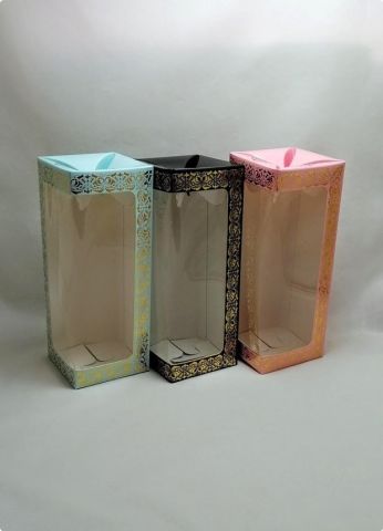 8X8X21 Cm Altın Yaldızlı Pencereli Bebek Hediyelik Kutu