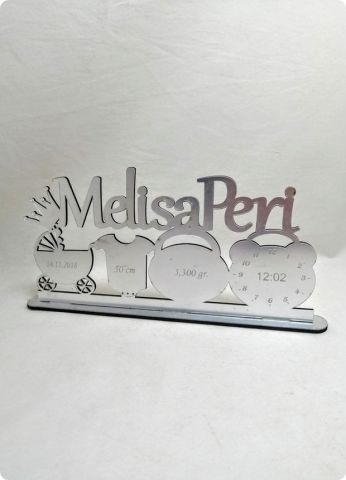 Bebeğe özel pleksi isimlik