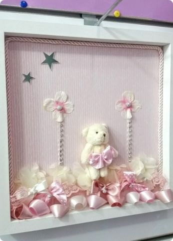 Süslü Ahşap Kare Ayıcıklı Bebek Oda Kapı Süsü