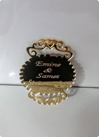 Oval Tırtıklı Pleksi Ayna Nikah / Bebek Şekeri