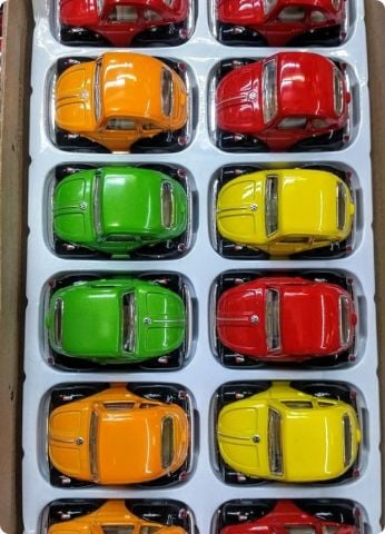 12 li  WosWos Beetle Araba Şeker Objesi