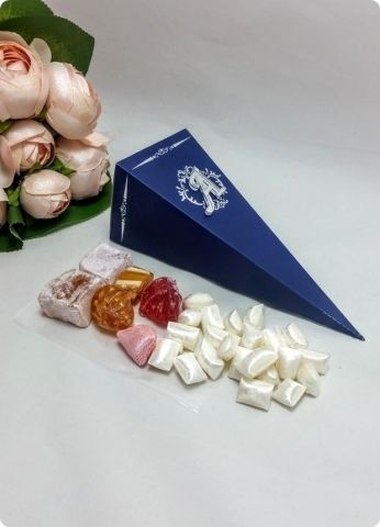 25 Li İçi Dolu Lokum - Şekerli Ayna Harfli Renkli Külahlar