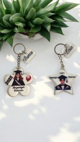 Mezuniyete özel 5mm Pleksi papatya & yıldız anahtarlık