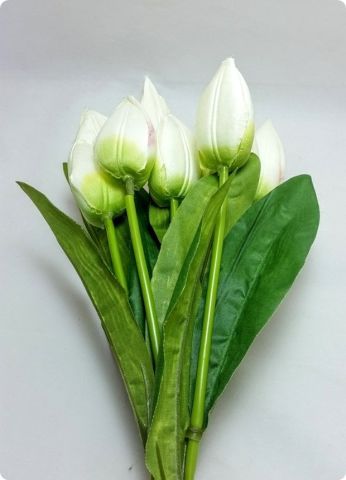 8 Li Lale Yapay Çiçek (Ağzı Kapalı)