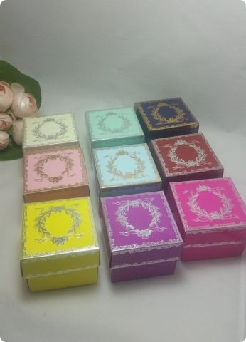 10 Lu (8x8x6 Cm) Baskılı Karton Kare Toptan Şeker Kutuları