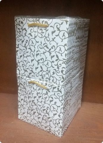 50 Li 11x11 Cm Sarmaşık Karton Çanta Poşet Beyaz Zeminli
