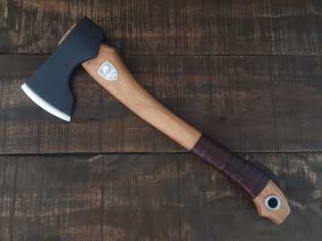 Drago Axes Hunter Long Prestige Balta