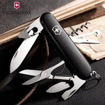 Victorinox 1.3703.3 Climber Çok Amaçlı Çakı (Blisterli)