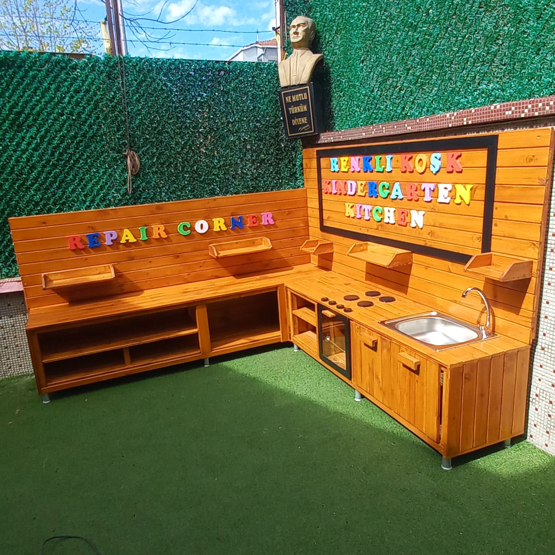 Montessori Mutfak ve Tamir  Ahşap 180x180