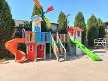 Yeldeğirmenli Oyun Grubu