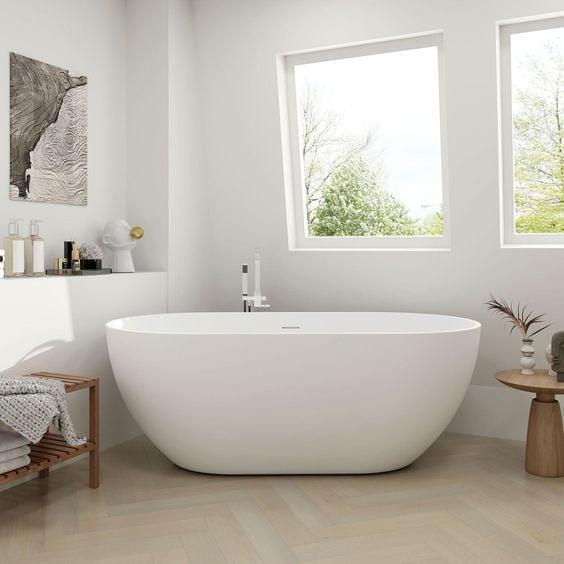 Modern Banyo Dekorasyonunda Bağımsız Küvetler