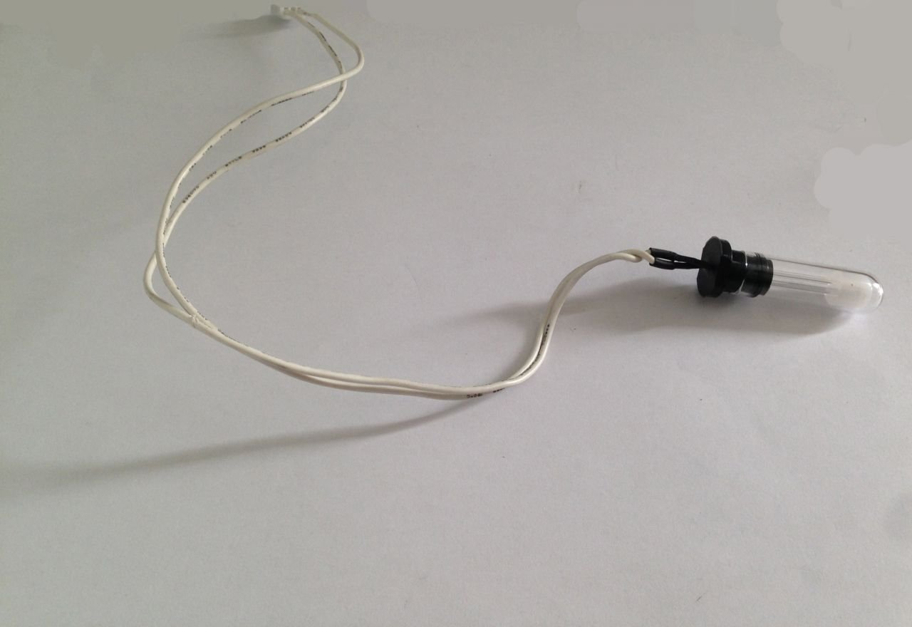 Uv Lamba ve Aparati (Uv Light and Assembly)