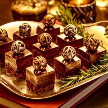 Mini Praline Feuillete Bronz Dantel Çikolata Toplu Pasta