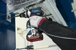 Bosch Professional GSR 18 VE-EC 4 Ah Çift Akülü Delme/Vidalama - Kömürsüz Motor