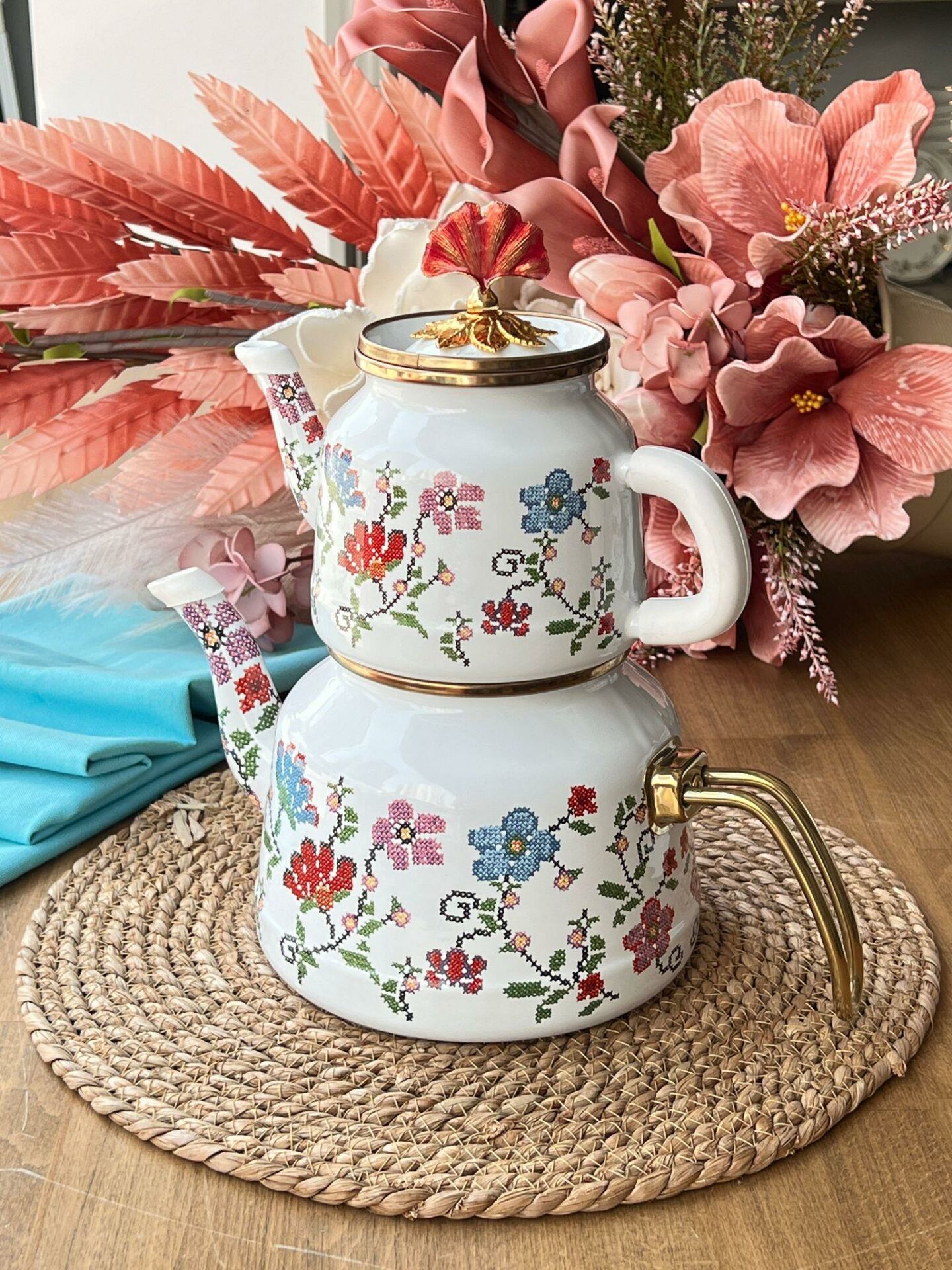 Vintage enamel teapot best sale