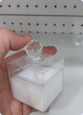 İçi Mumlu Kristal topuzlu küp kutu 5x5x5 Cm